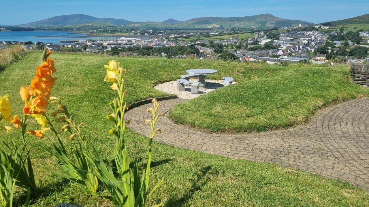 Fab View (Adults Only) Dingle Exterior foto